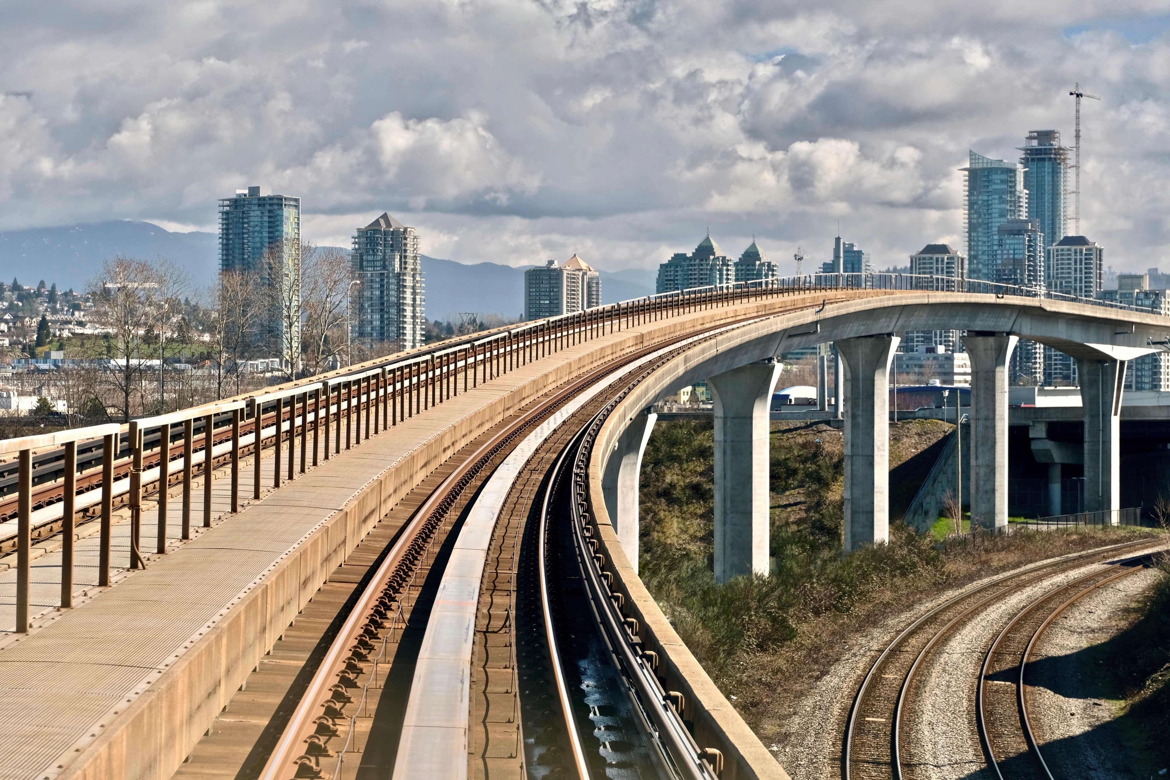 Rail-elevated-rail-safety.jpg