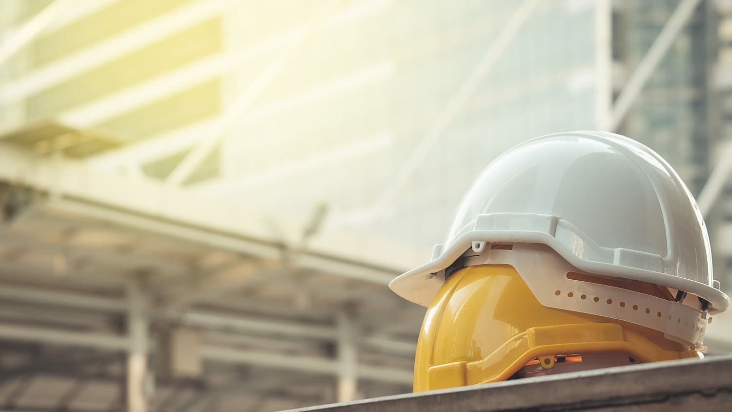 safety-hat-find-contractor-guide.jpg