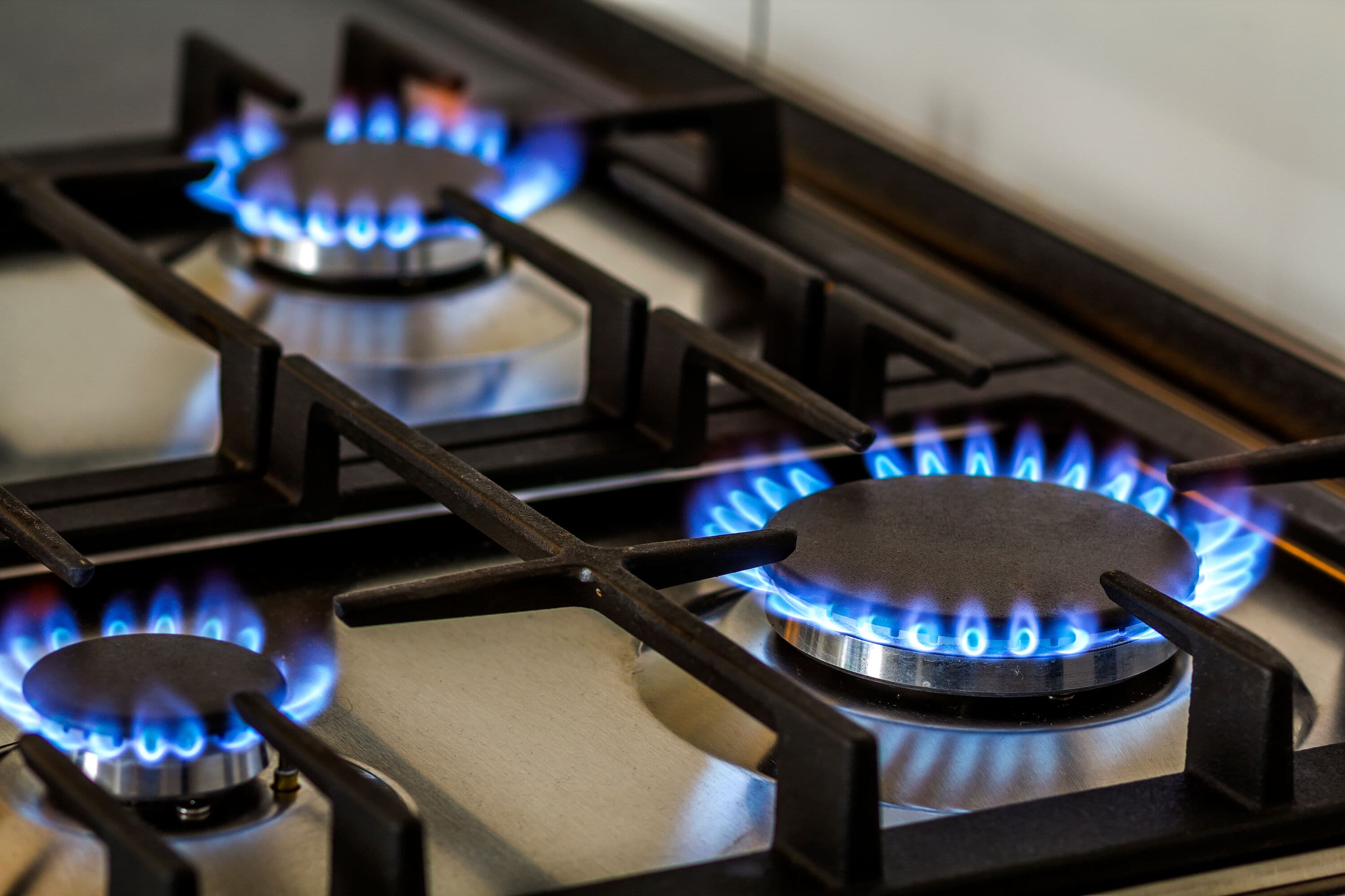 Gas_Range_Burners_On-large.jpg